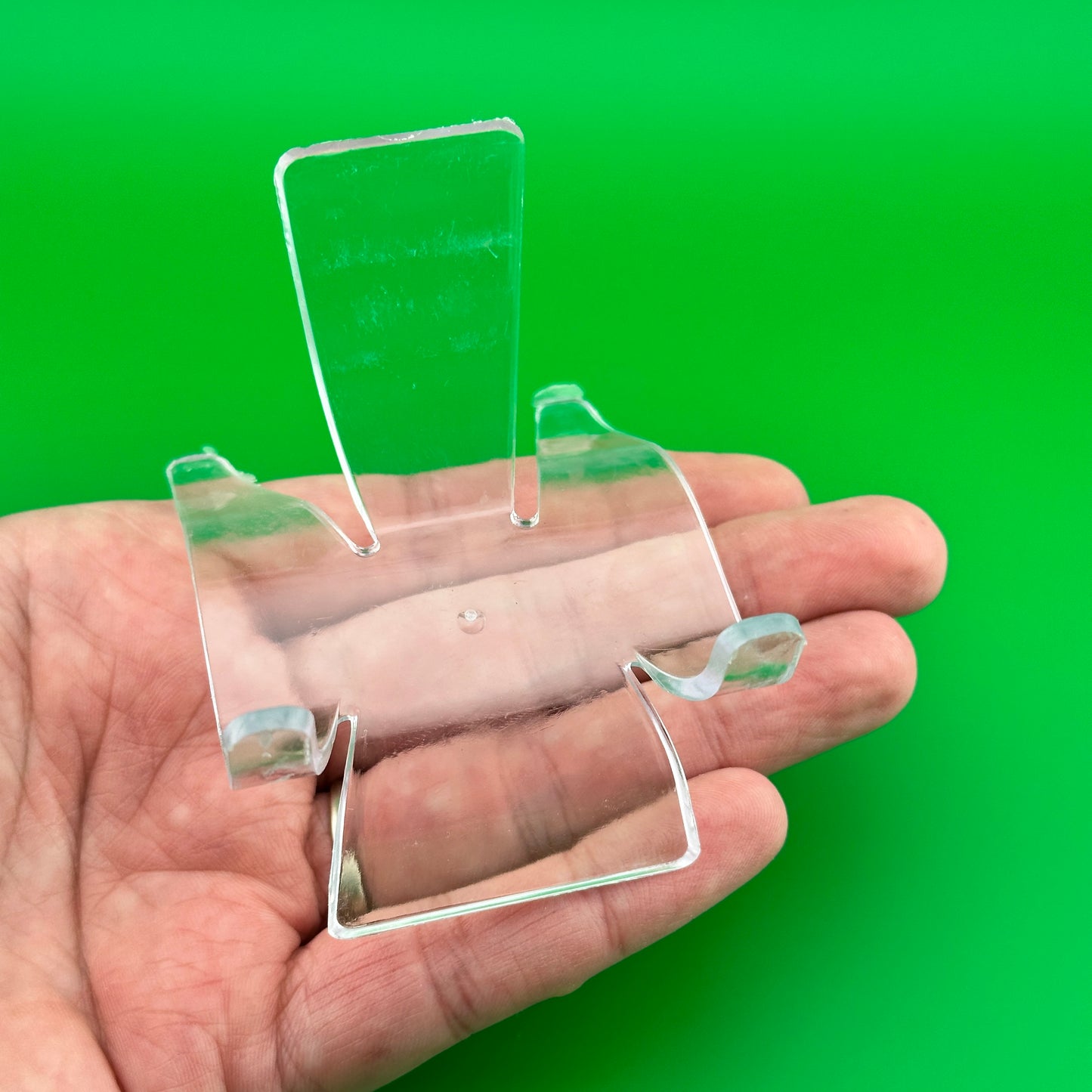 2.25" Acrylic Cradle Stand
